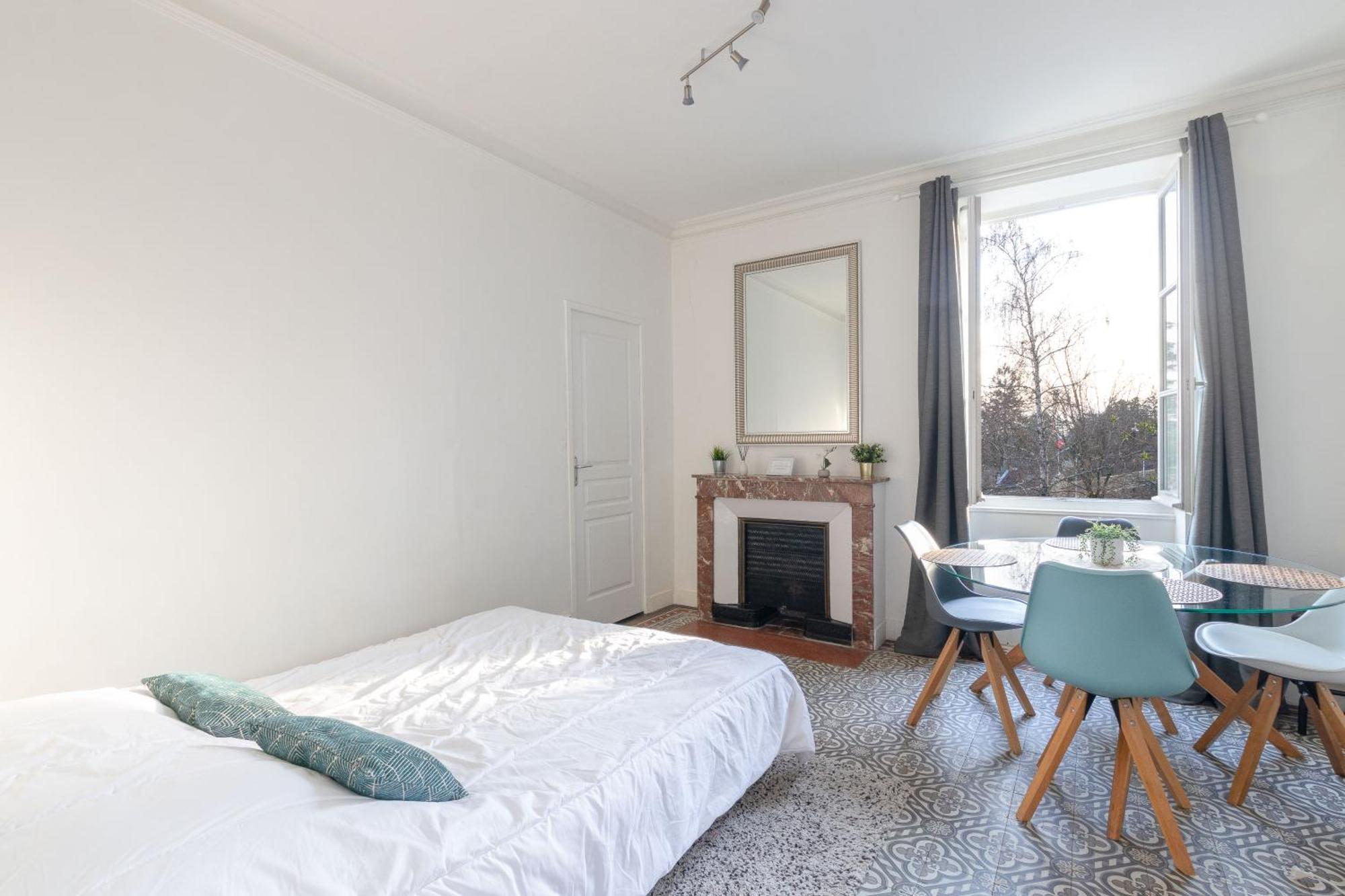 Cosy 3 room flat in a residential district of Mâcon Extérieur photo
